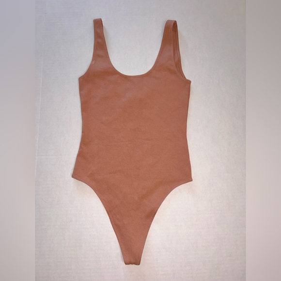 Wilfred Tops - Wilfred Free & TNA XS thong bodysuit bundle